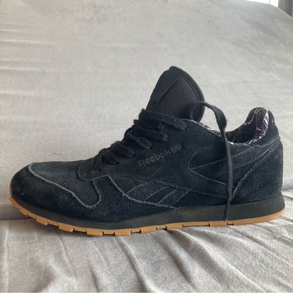 REEBOK CLASSIC LEATHER TDC PAISLEY SUEDE men’s 6 women’s 7.5